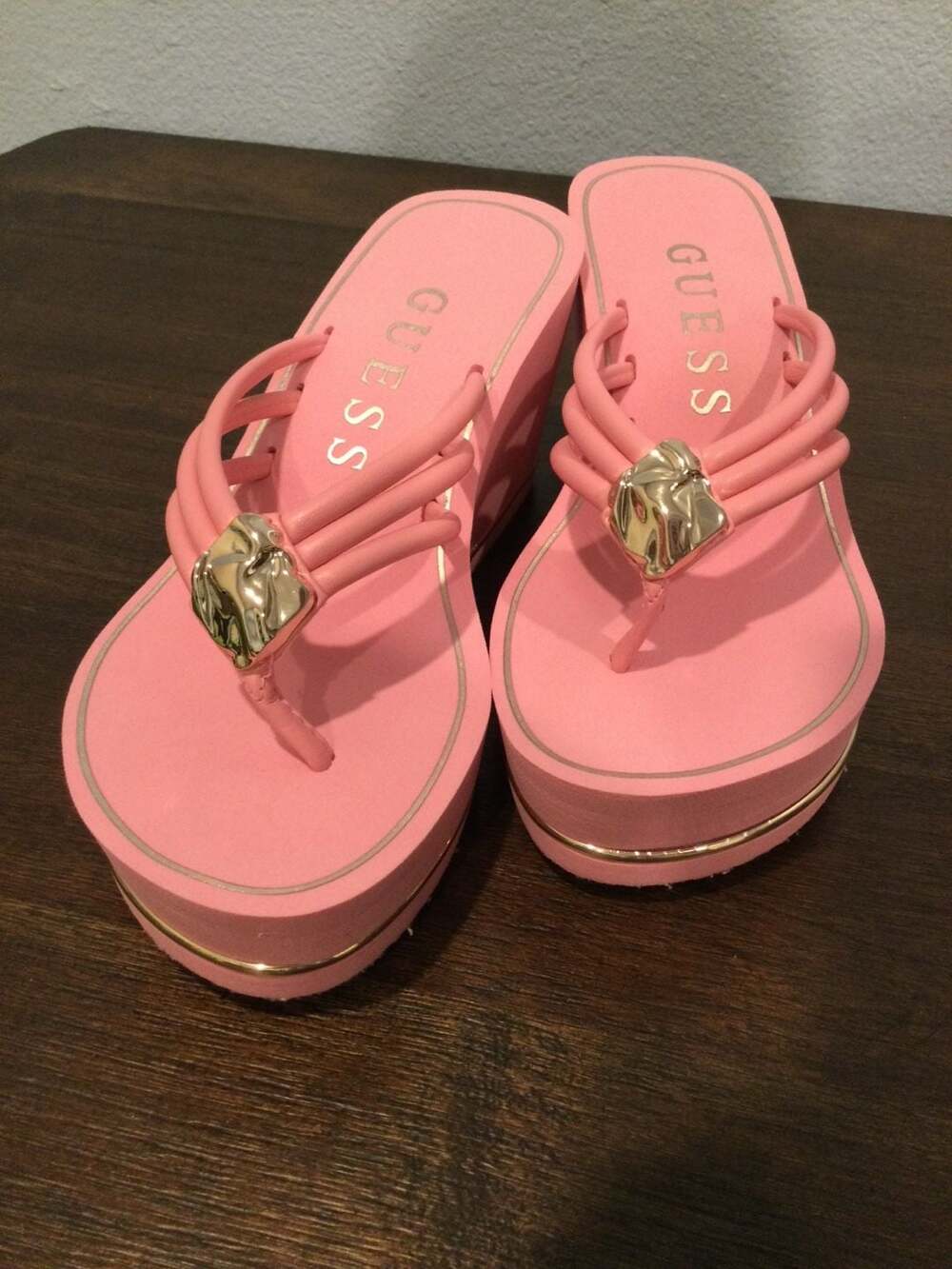 Guess Sabrie Wedge Sandals Size 6 Medium Pink